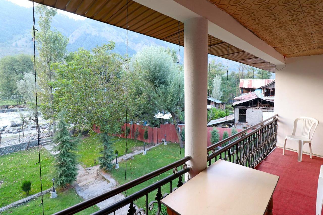 Oyo 18416 Hotel Park Palace Pahalgām Buitenkant foto